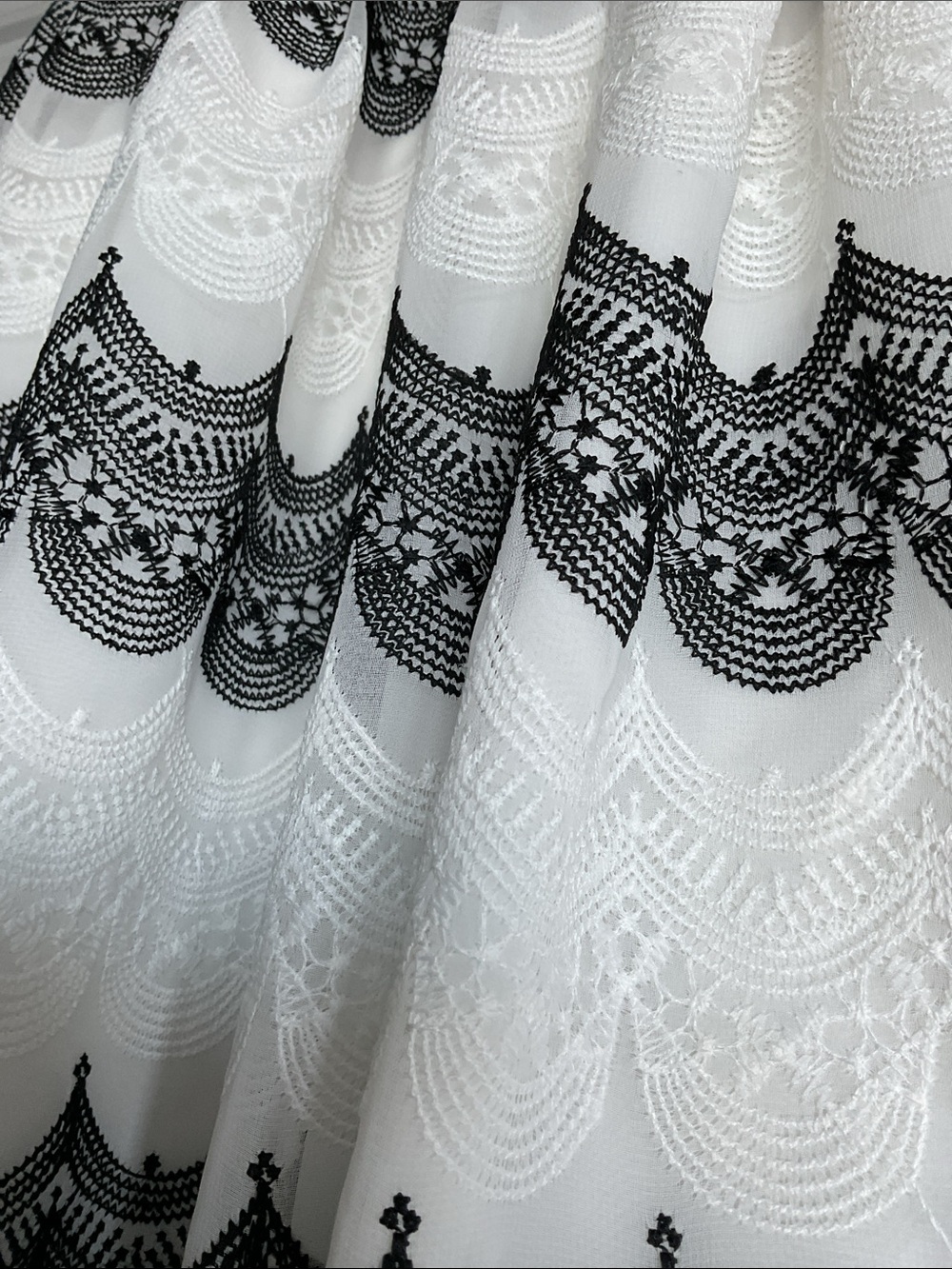 Off-Shoulder Black Top with White and Black Lace Midi Skirt - Picture 3 of 6